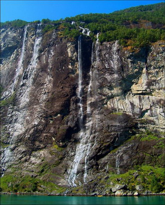 Фотография Норвегии. Водопад Семь Сестёр 