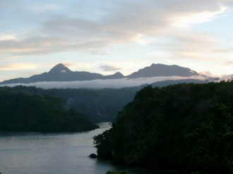 Фотография Гвинеи. Вид из отеля в Новой Гвинеи 