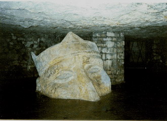 Фотография Венгрии. в подземелье Будайского дворца ,Венгрия 