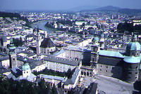 Вид на Зальцбург из крепости Хоензальцбург.